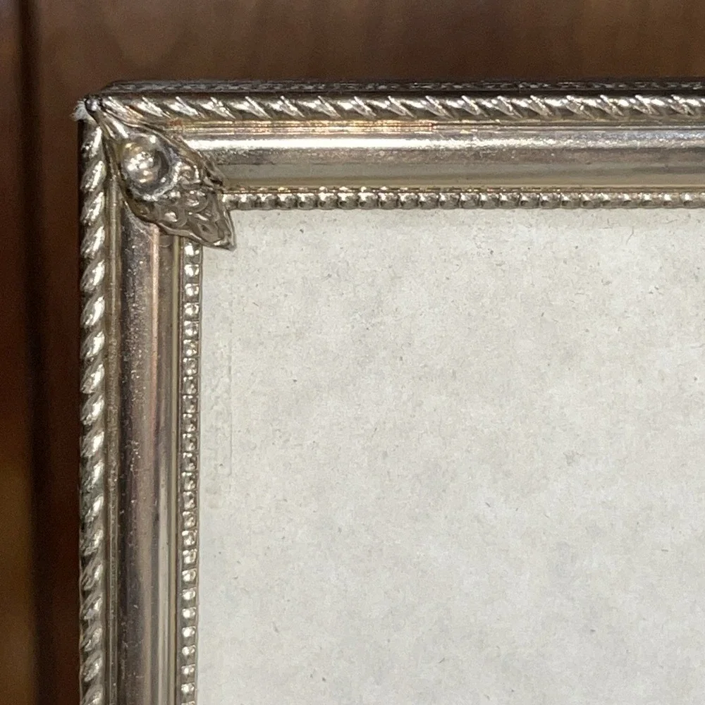 VINTAGE‎ GOLD METAL DOUBLE PHOTO HINGED FRAME 8X10  MID CENTURY